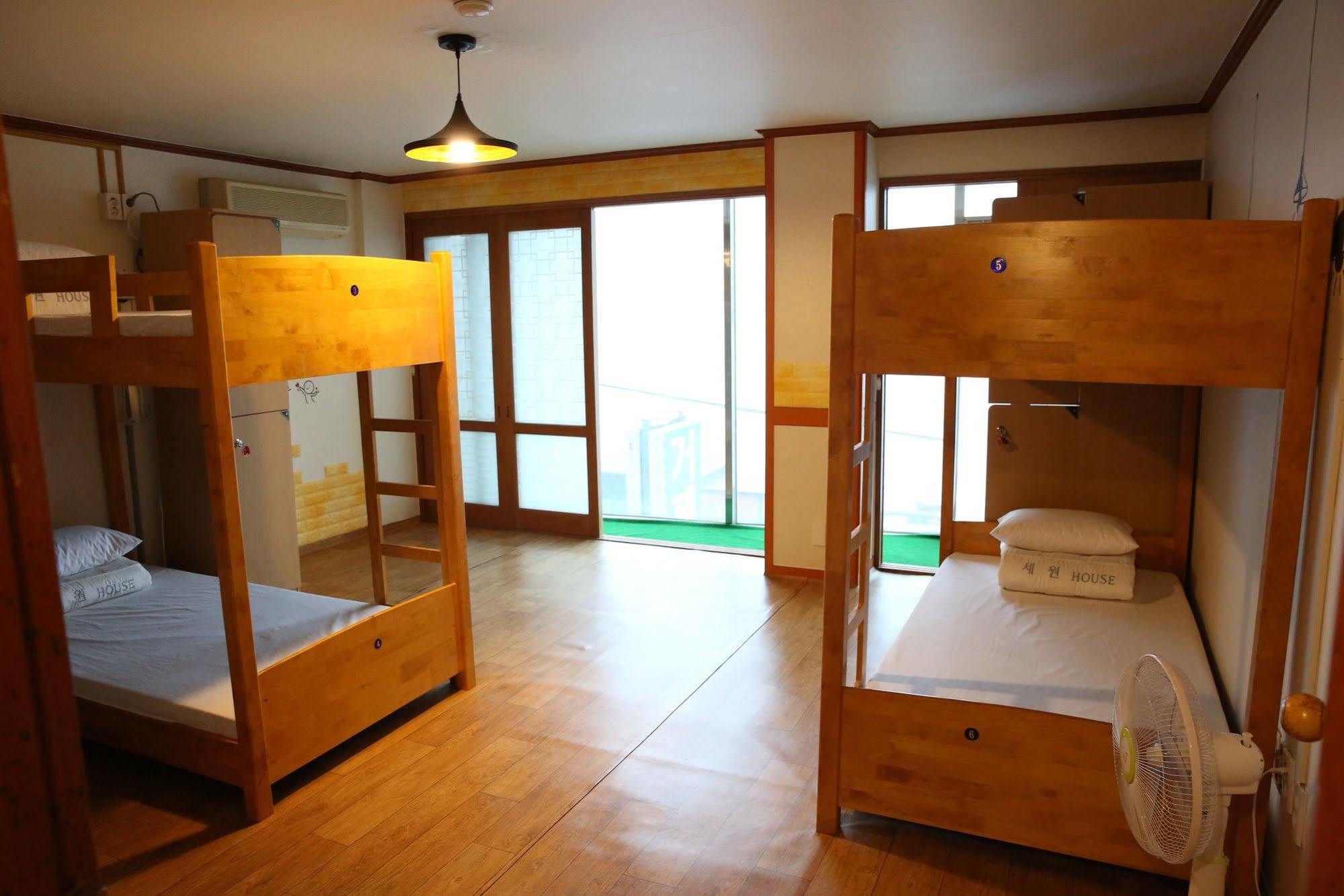 Yes Guesthouse Ciudad Metropolitana de Ciudad Metropolitana de Busan Exterior foto
